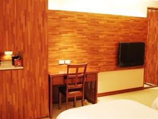 Asia Emperor Hotel Tainan Extérieur photo